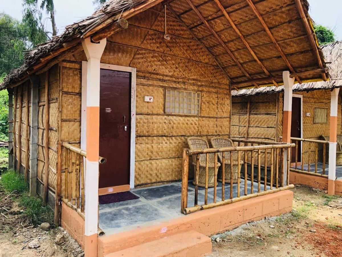 Island Vibes Hampi Guesthouse Exterior foto